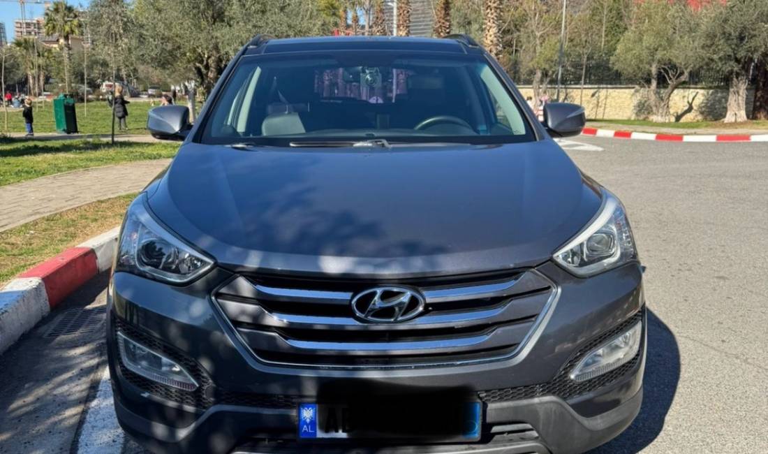 Jepet me qera 🚗Hyundai SantaFe  duke filluar nga 60 euro dita