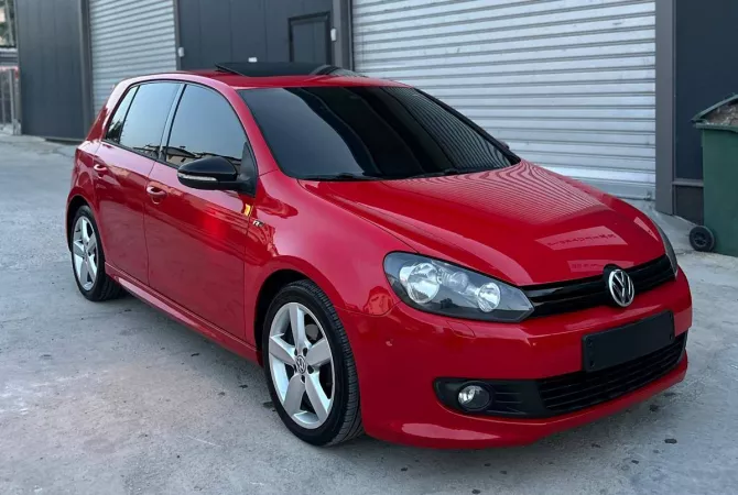 Auto in Vendita a Tirana, Volkswagen, 2012 Diesel,Kambio Automatik Pagamento 6,900  Euro.