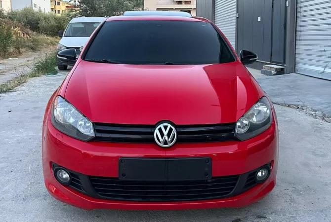 Auto in Vendita a Tirana - 6,900 Euro