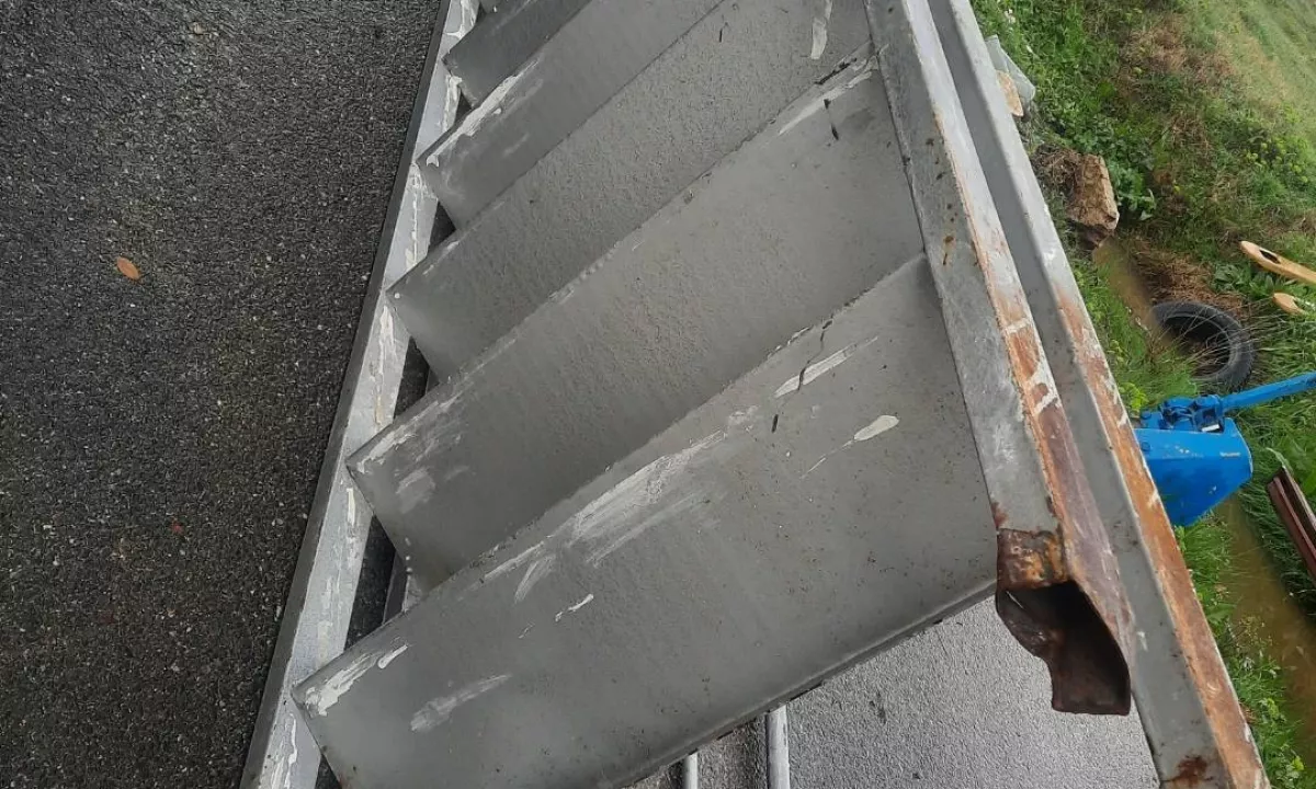 🪜 Shkalle Metalike 360m + 80m  Material metalik cilesor, shume rezistent