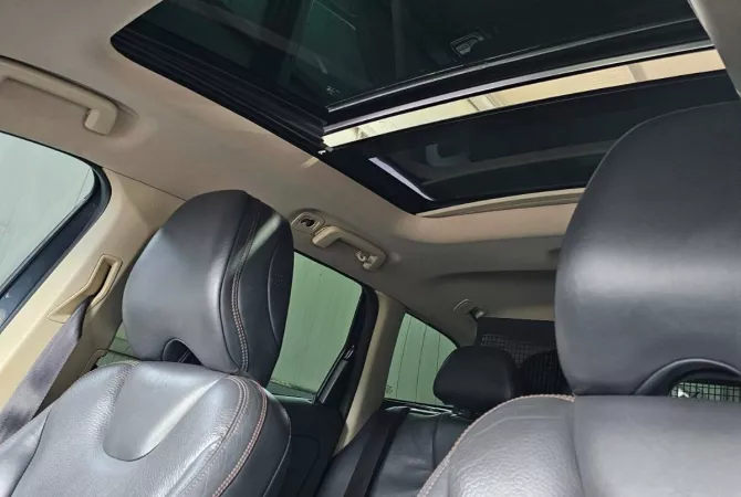 Auto in Vendita a Tirana - 9,000 Euro