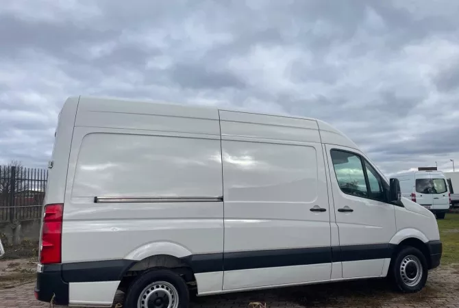 Auto in Vendita a Tirana, Volkswagen, 2011 Diesel,Kambio Manual Pagamento 8,200  Euro.