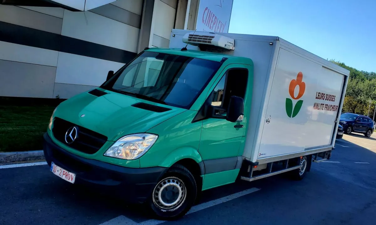 Auto in Vendita a Tirana, Mercedes-Benz, 2012 Diesel,Kambio Manual Pagamento 9,900  Euro.