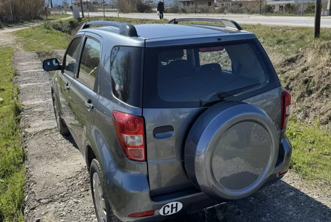 Auto in Vendita a Tirana - 5,400 Euro