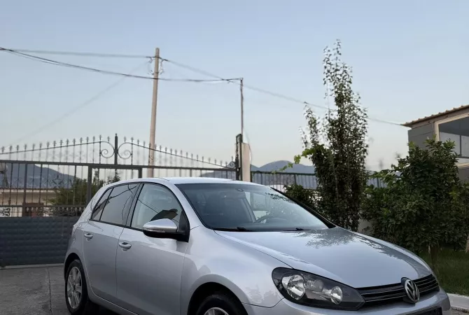 Auto in Vendita a Tirana - 6,700 Euro