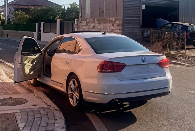 Auto in Vendita a Tirana - 8,500 Euro