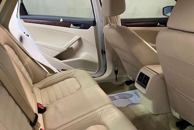 Auto in Vendita a Tirana - 8,500 Euro