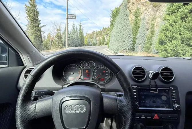 Auto in Vendita a Tirana - 5,300 Euro