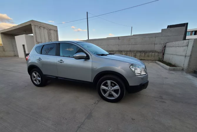 Auto in Vendita a Tirana - 6,300 Euro