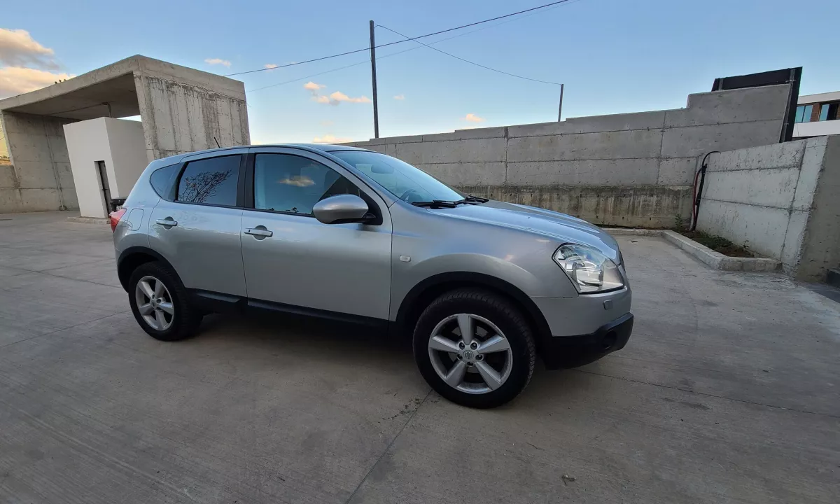 Auto in Vendita a Tirana, Nissan, 2010 Diesel,Kambio Automatik Pagamento 6,300  Euro.