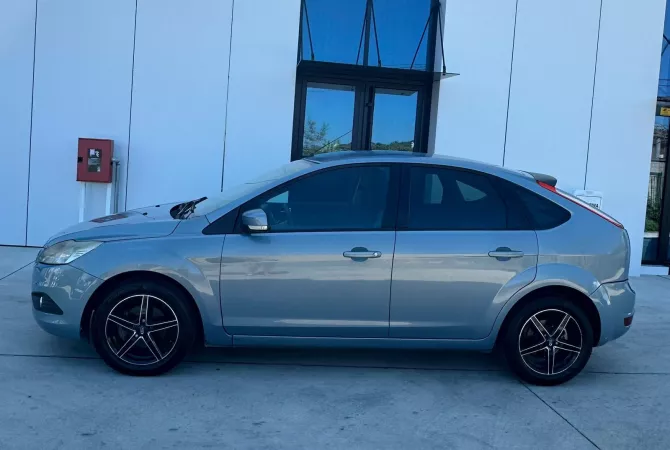 Auto in Vendita a Tirana - 2,900 Euro