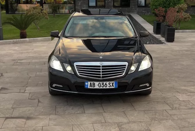 Auto in Vendita a Tirana - 10,500 Euro