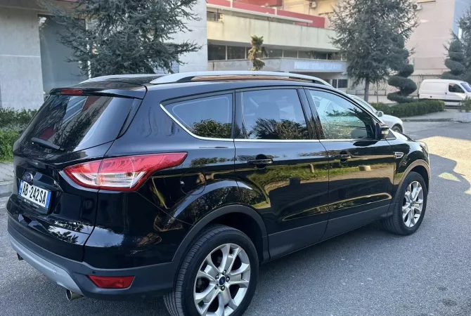 Auto in Vendita a Tirana, Ford, 2016 Diesel,Kambio Automatik Pagamento 11,500  Euro.