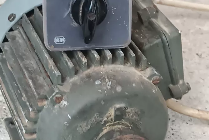 Working Tools in Tirana - 100 Euro