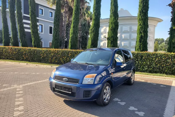 🚙 SHITET Ford Fusion – 1.4 Naftë, Super Ekonomik