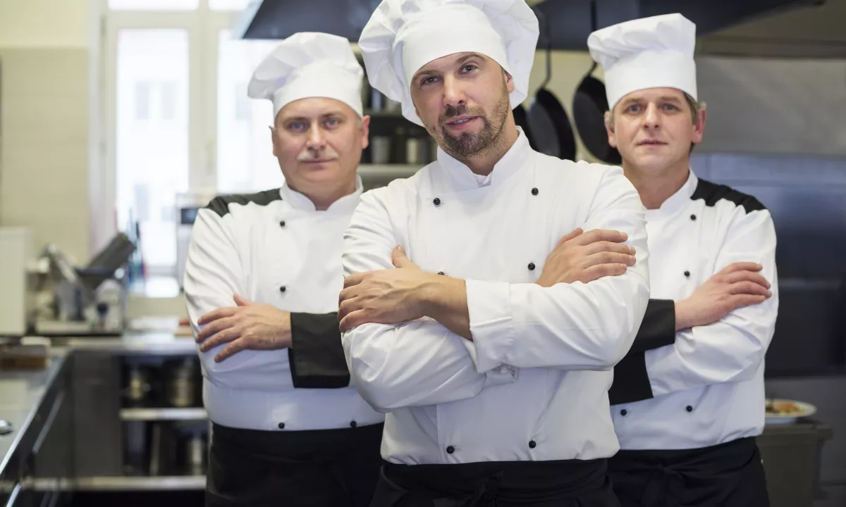 Njoftime Pune ne Tirane, Profesioni 👩‍💼 Kamariere 🧑‍🍳 Guzhinier/e ☕ Barist/e 🧽 Sanitare , Fillestar/Pak eksperience, Pagesa Me Marreveshje.