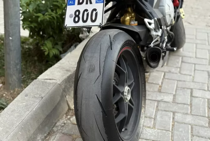 Motorra ne shitje ne Tirane - 5,500 Euro