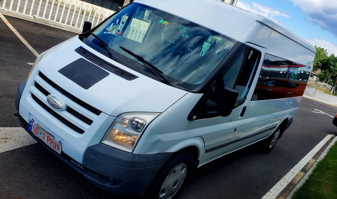 Auto in Vendita a Tirana, Ford, 2010 Diesel,Kambio Manual Pagamento 770,000  Leke.