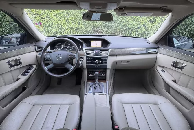 Auto in Vendita a Tirana - 8,400 Euro