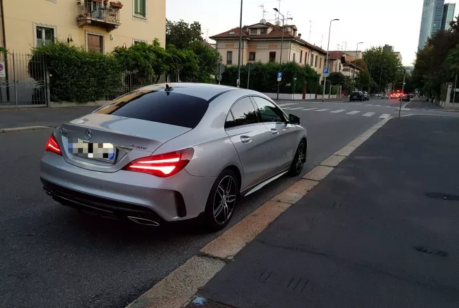 Auto in Vendita a Tirana, Mercedes-Benz, 2017 Benzine,Kambio Automatik Pagamento 23,000  Euro.