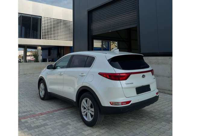 Auto in Vendita a Tirana, KIA, 2016 Diesel,Kambio Automatik Pagamento 9,800  Euro.