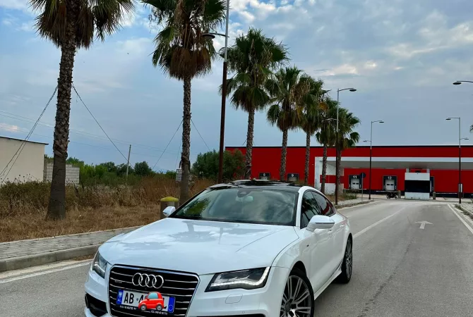 Auto in Vendita a Tirana, Audi, 2014 Diesel,Kambio Automatik Pagamento 12,300  Euro.