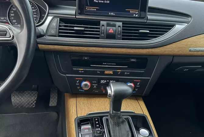 Auto in Vendita a Tirana, Audi, 2014 Diesel,Kambio Automatik Pagamento 12,300  Euro.