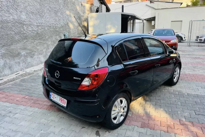 Auto in Vendita a Tirana - 4,000 Euro