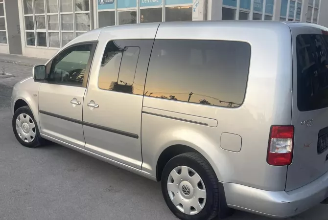 Auto in Vendita a Tirana, Volkswagen, 2008 Diesel,Kambio Manual Pagamento 6,000  Euro.