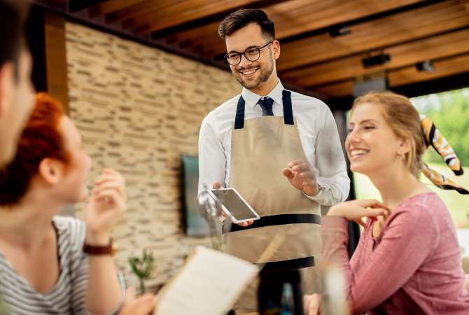 Njoftime Pune per Kamarier/e ne Tirane