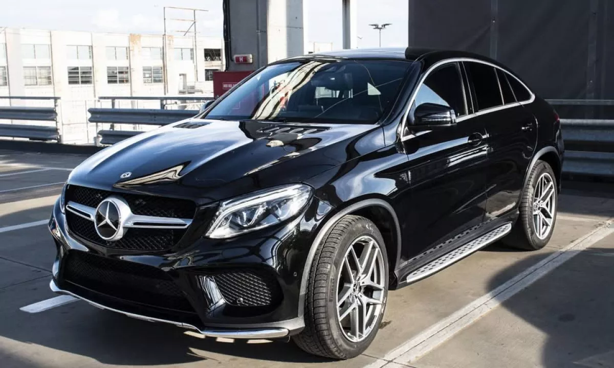 Auto in Vendita a Tirana, Mercedes-Benz, 2019 Diesel,Kambio Automatik Pagamento Trattabile.