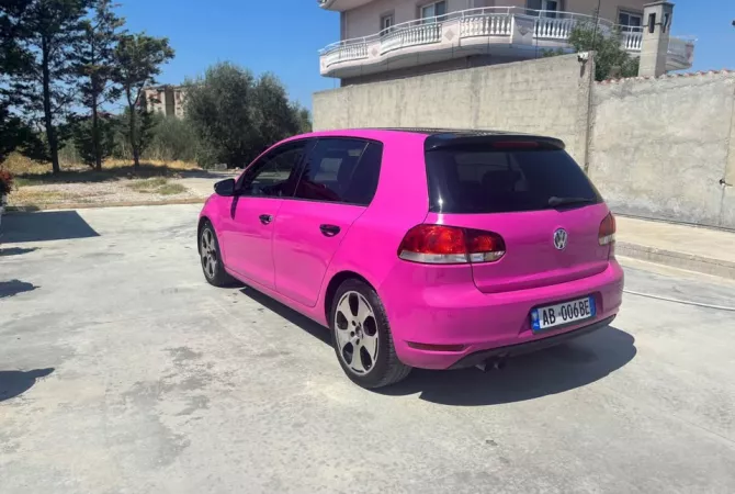 Auto in Vendita a Tirana, Volkswagen, 2010 gasoline-gas,Kambio Automatik Pagamento 6,000  Euro.