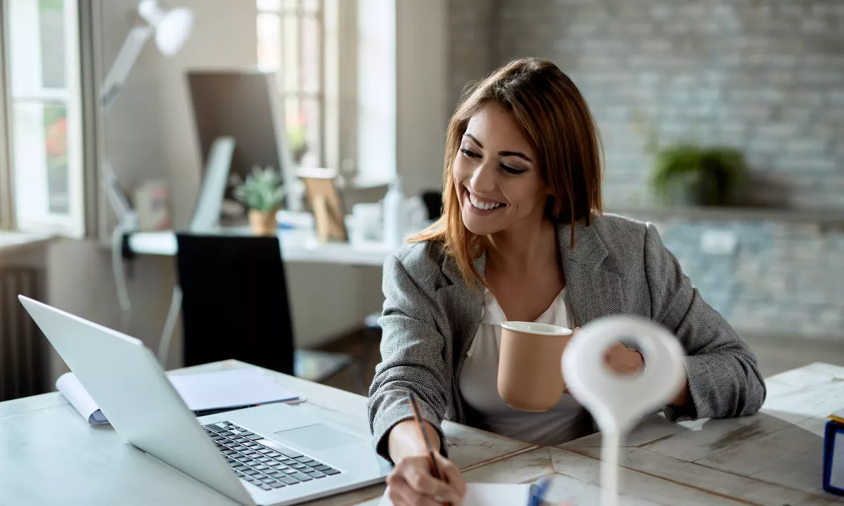 Njoftime Pune ne Tirane, Profesioni Specialist/e Shitjesh , Me eksperience, Pagesa 1,000  Euro.