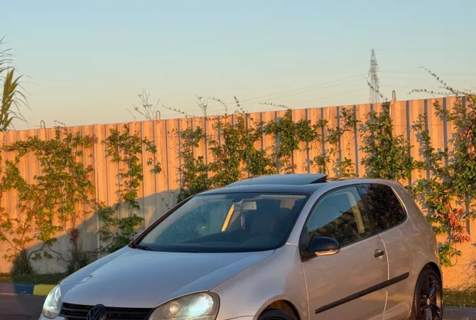🚗 SHITET GOLF 5 – 2.0 NAFTE, IDEALE PËR PËRDORIM TË PËRDITSHËM
