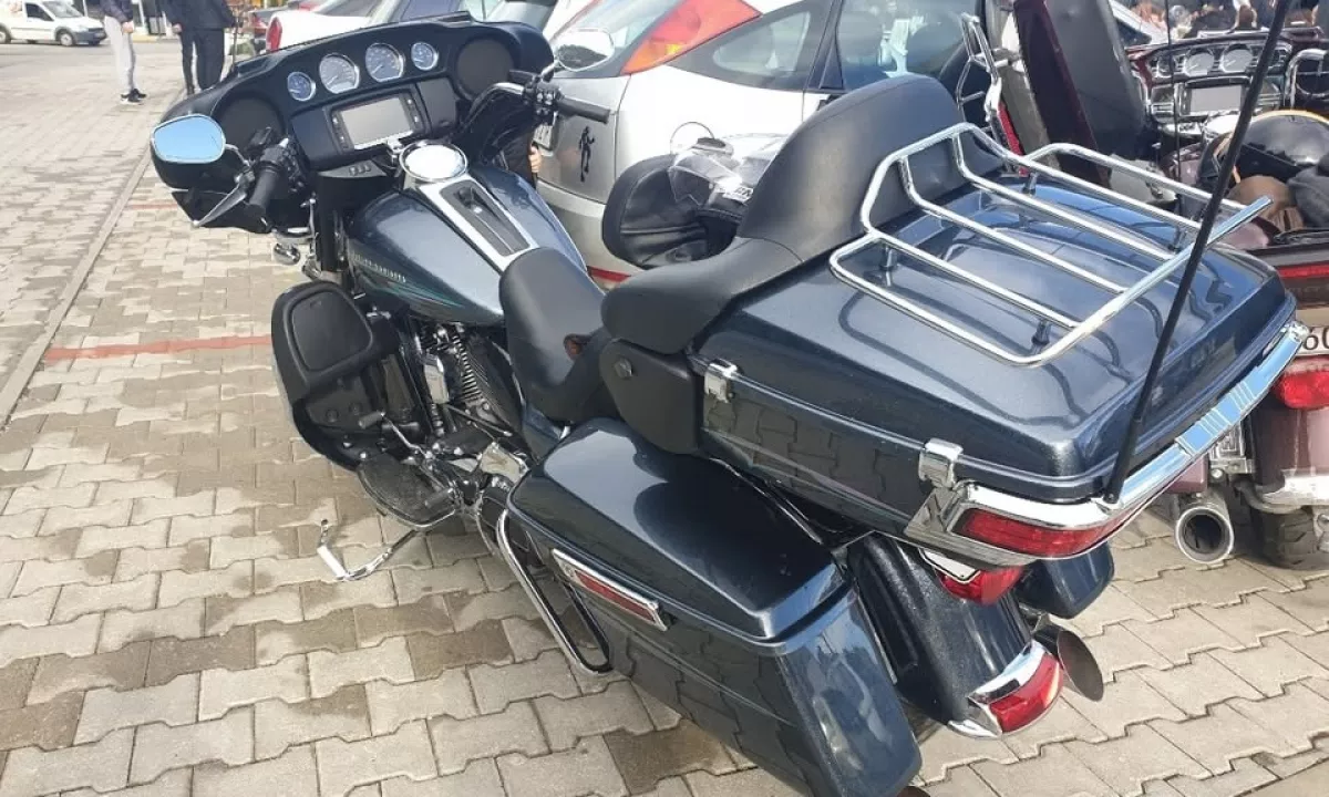 🏍️ SHITET HARLEY-DAVIDSON 2014 – MOTORR I RALLE, TARGA SHQIPTARE