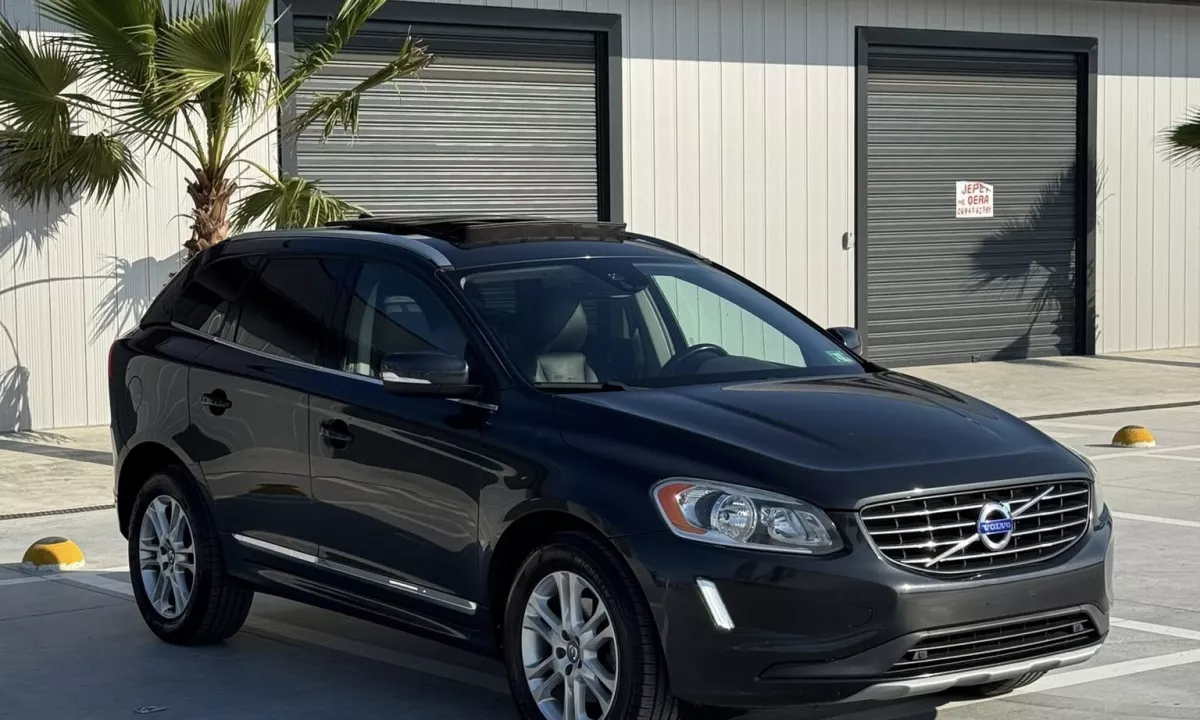 Auto in Vendita a Tirana, Volvo, 2016 Benzine,Kambio Automatik Pagamento 9,900  Euro.