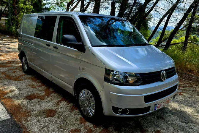 🚗 SHITET VW LUNGO 2.0 NAFTË DSG 4x4 – VITI 2015