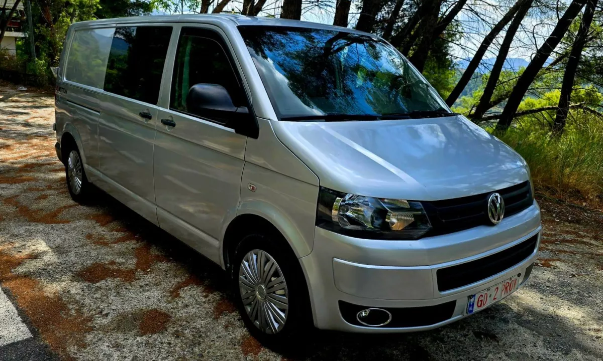 Auto in Vendita a Tirana, Volkswagen, 2015 Diesel,Kambio Automatik Pagamento 8,300  Euro.