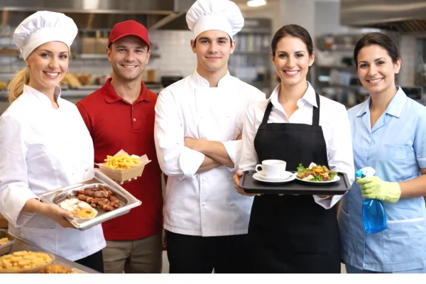 Njoftime Pune per Kuzhinier/e per mengjes 🍟 Punëtor fast food 👨‍🍳 Ndihmës fast food 🍽️ Kamarier/e 🧼 Sanitare ne Sarande