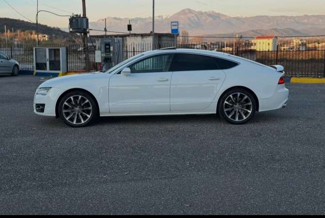 Makina ne shitje ne Tirane, Audi, 2014 Diesel,Kambio Automatik Pagesa 11,799  Euro.