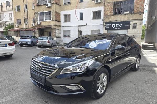 Makina ne shitje ne Tirane, Hyundai, 2016 Tjeter,Kambio Automatik Pagesa 8,500  Euro.