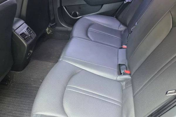 Makina ne shitje ne Tirane - 8,500 Euro