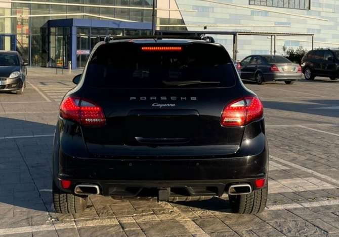 Noleggio Auto a Tirana - 100 Euro