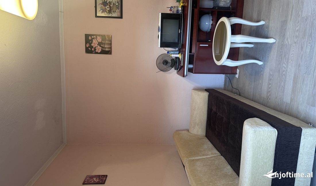 Casa privata/Indipendente in affitto a Tirana 1+1, Arredato