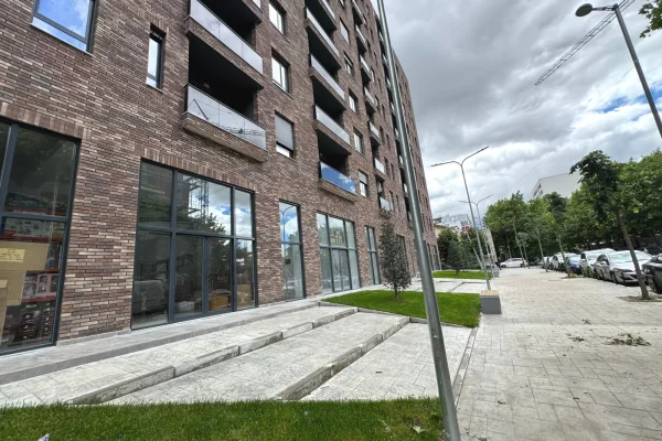 Shtepi me qera Apartament ne Tirane, 2+1, Mobilimi Pjeserisht e mobiluar, Pagesa 500  Euro.