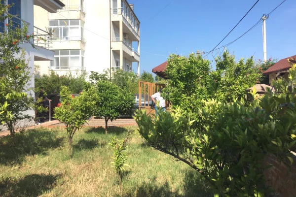 Shtepi ne shitje Shtepi Private ne Durres, 5+1, Mobilimi E mobiluar, Pagesa 225,000  Euro.