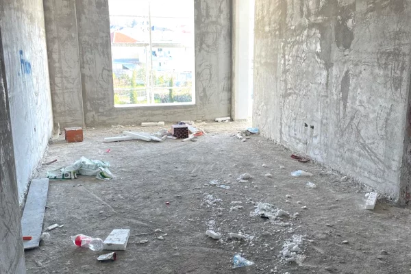 Shtepi ne shitje 1+1 ne Tirane - 68,000 Euro