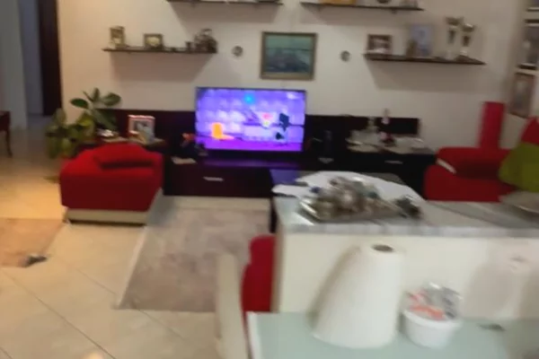 Shitet apartament 3+1 (Kompleksi GRAND)