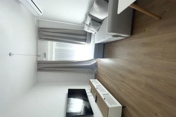 Shtepi me qera 1+1 ne Tirane - 40,000 Leke