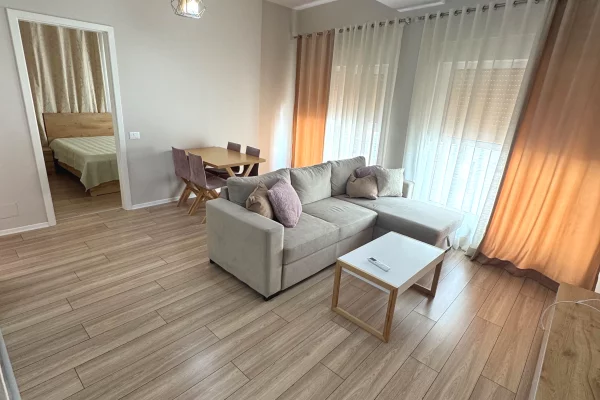 Shtepi ne shitje 1+1 ne Tirane - 115,000 Euro